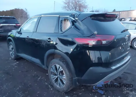 2021 Nissan Rogue Sv Intelligent Awd z USA, uszkodzony, nr VIN 5N1AT3BB2MC701456